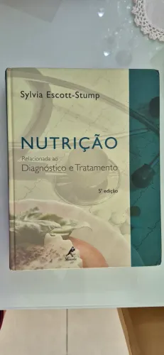 Nutrição relacionada ao diagnóstico e tratamento