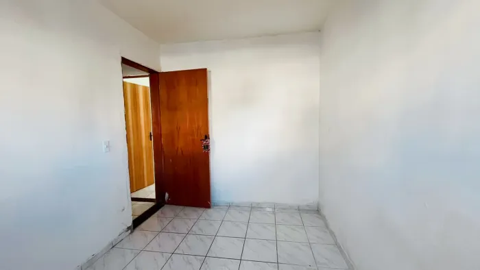Alugo apartamento 3 Quartos Térreo | Condomínio Fechado | Benedito Bentes