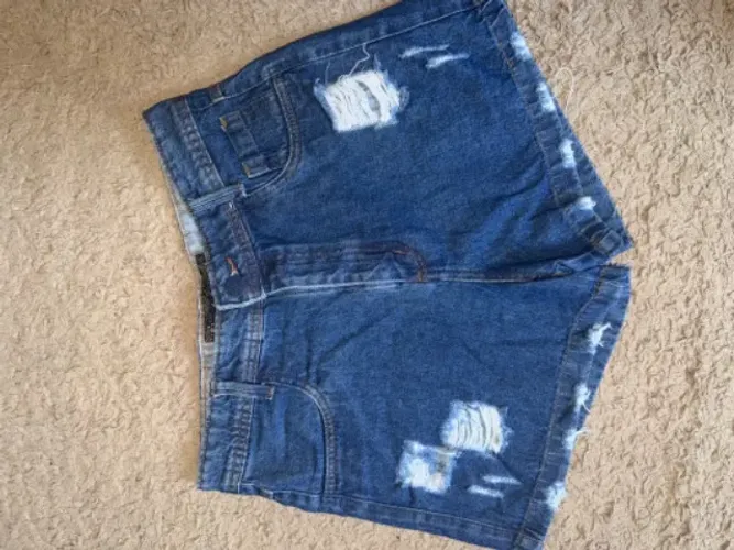 Short jeans 42