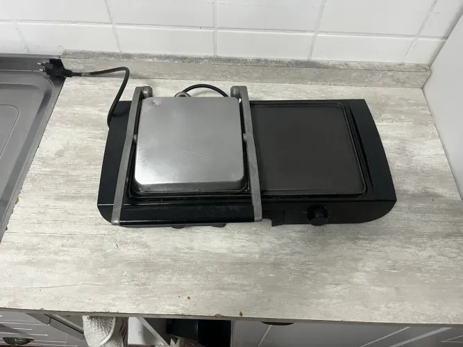 Grill e Sanduicheira Cadence