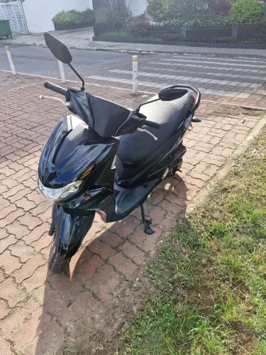 Vendo yamaha fluo