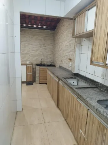 Sobrado com 3Q sendo um suíte, todo no porcelanato, Marachal Rondon