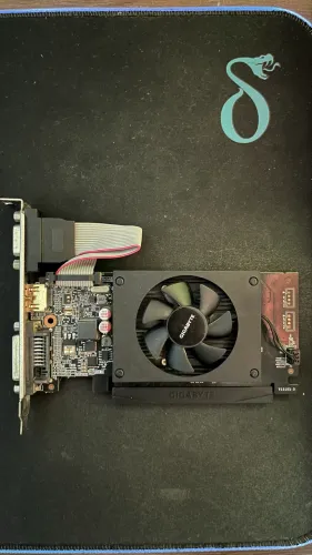 Placa de Vídeo Gigabyte GeForce GT 710 2GB