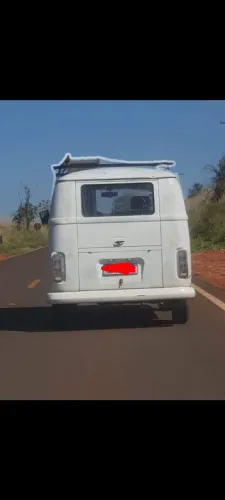 Volkswagen Kombi Furgão 2022