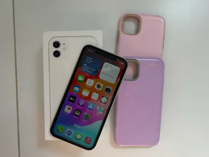iPhone 11 - 64GB - Branco