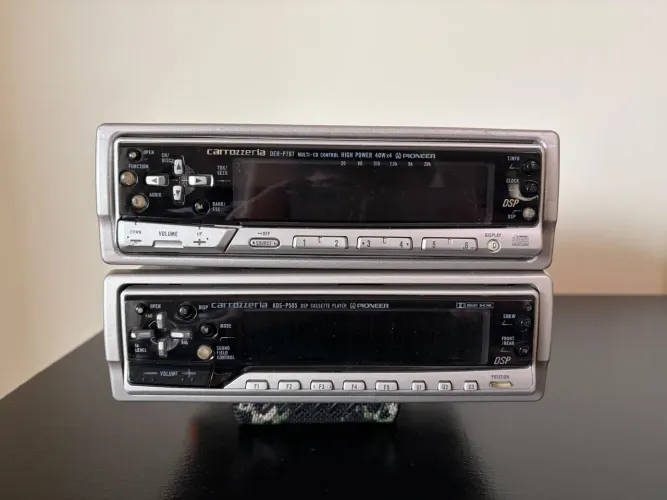 Pioneer Carrozzeria DEH-P707 + KDS-P505
