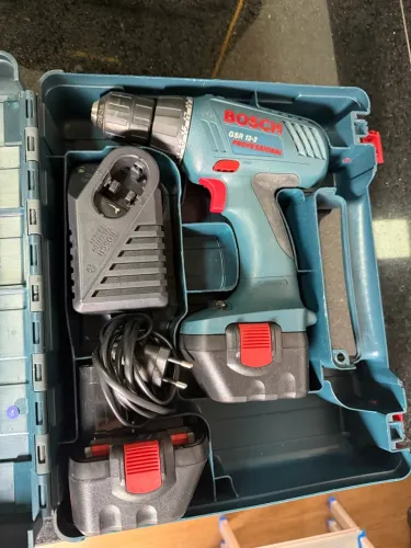 Furadeira e parafusadeira a bateria Bosch GSR 12-2 Professional