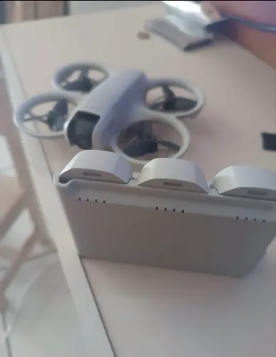 DJI NEO