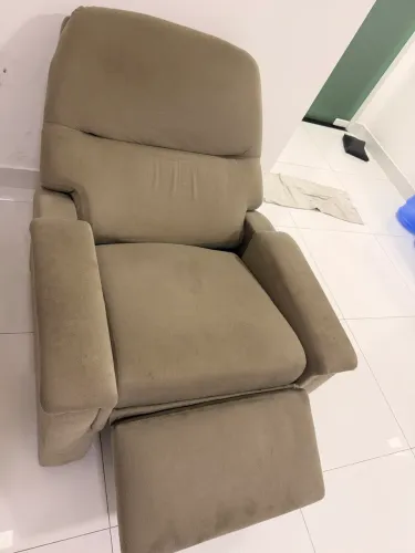Poltrona inclinável