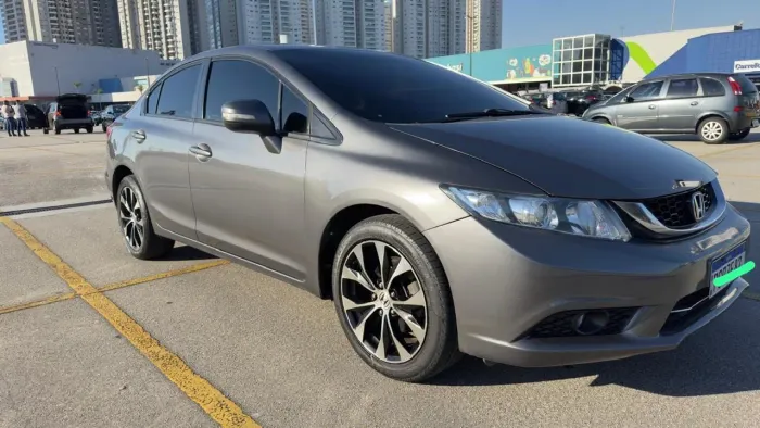Honda Civic Sedan LXR 2.0 Flexone 16V Aut. 4P 2016