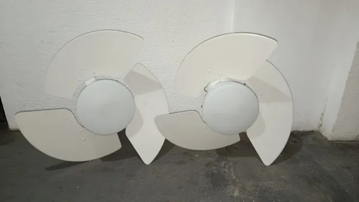 Vendo ventilador de teto com luminária imbutida