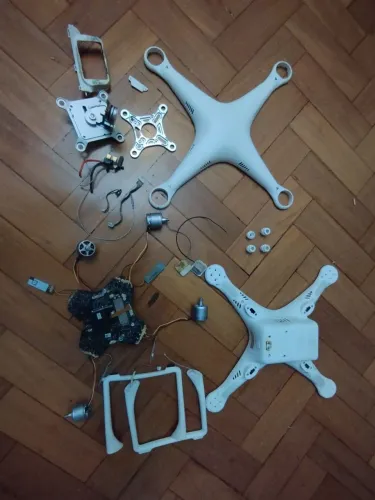 Sucata drone Djii Phantom 3