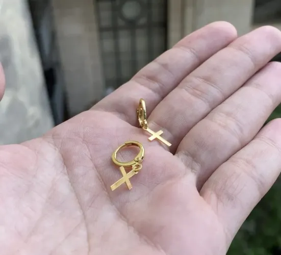 Promoção | Par de brincos UNISSEX banhado a ouro 24k | GARANTIA E ENTREGA GRÁTIS