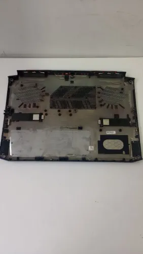 Tampa traseira Acer nitro 5<br>?Valor:140
