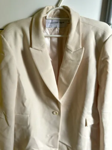 Blazer Calvin Klein - LINDO 