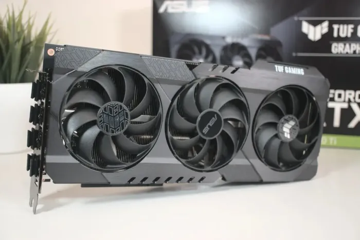 Placa De Vídeo Geforce Rtx 3070ti Tuf Gaming 8gb Gddr6x Asus