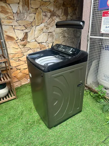 Máquina lavar grande com 17kg Panasonic Titânio 