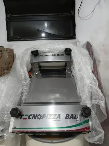 Abridora de massa profissional