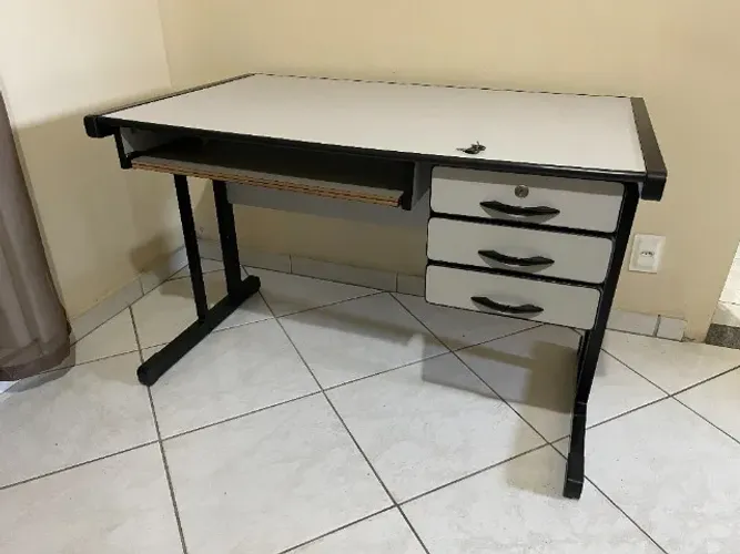 Mesa Escritório