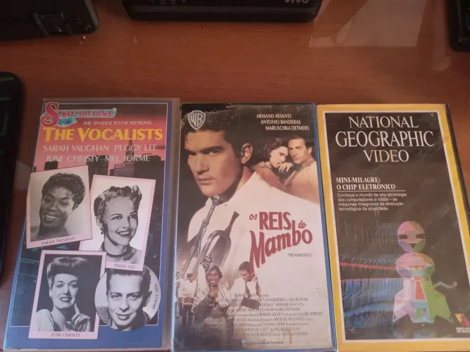 Lote 15 Fitas VHS Originais Filmes Cult e Shows Raros (David Lynch, Phil Collins)