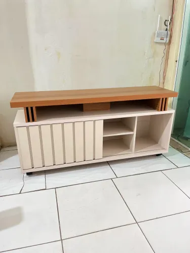 RACK PARA TV 1.36M - PRONTA ENTREGA