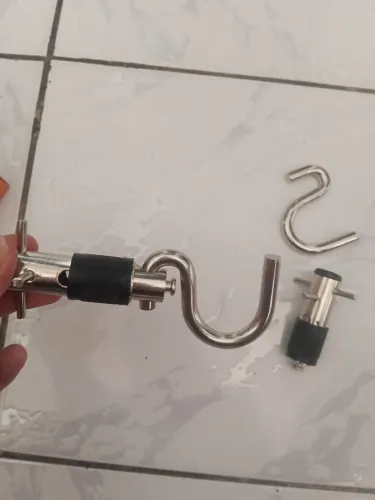Um Par de Armador Robusto para Rede de Descanso