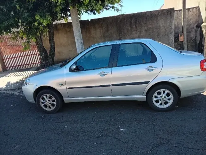 Fiat Siena ELX 1.4 MPI Fire Flex 8V 4P 2007