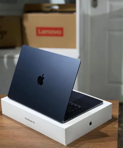 MACBOOK AIR M4 16GB DE RAM 256GB MIDNIGHT - GARANTIA ATÉ JANEIRO 2027
