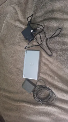 Nintendo DS lite com r4