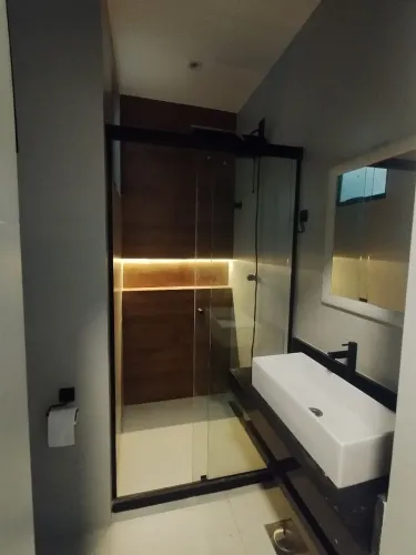 Studio em prédio misto