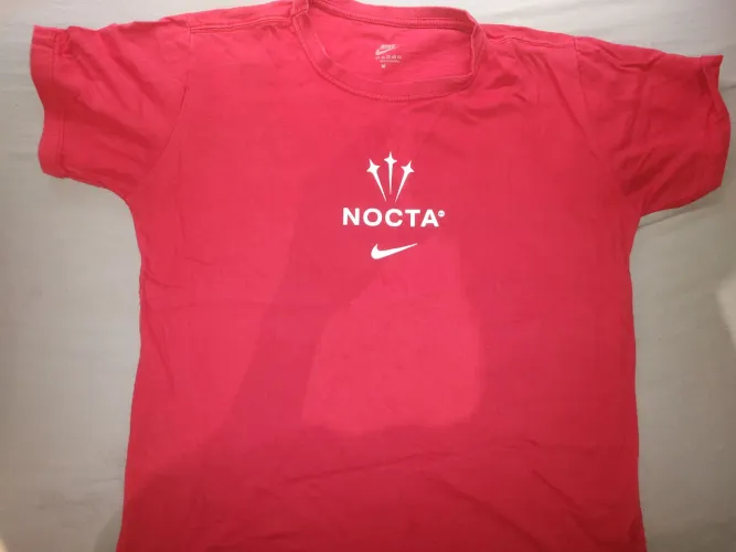 Roupa da nocta em perfeito estado. Poucas vezes usado!