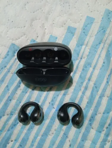 Fone QCY crossky C30 (aceito troca em perfume)