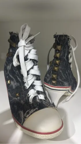 Tênis jeans salto 37