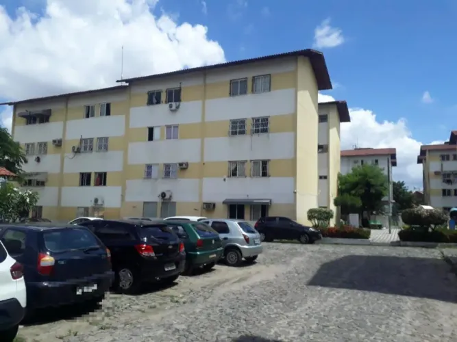 Apartamento com 3 quartos à venda, 51 m² por R$ 99.000 - Bonsucesso - Fortaleza/CE