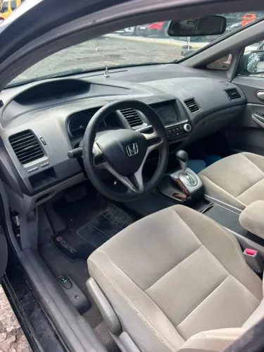 Honda Civic Sedan LXS 1.8/1.8 Flex 16V Aut. 4P 2008