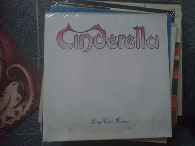 Disco de vinil - Cinderella - Long Cold Winter