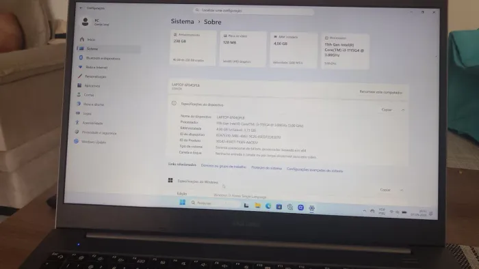 Notebook i3 1115 4gb de memória 256 SSD