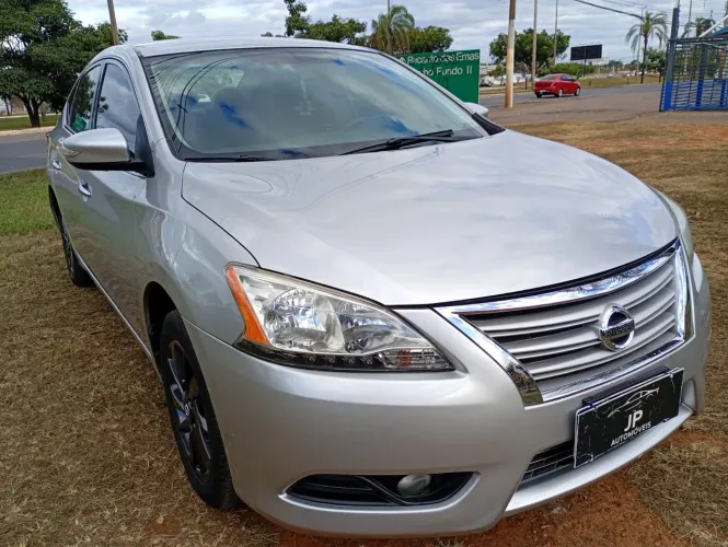 Nissan Sentra SV 2.0 Flexstart 16V Aut. 2015