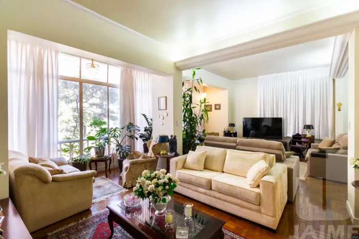 Apartamento 4 dorms 1 vaga na Rua Piauí, Higienópolis Ed. Piaui