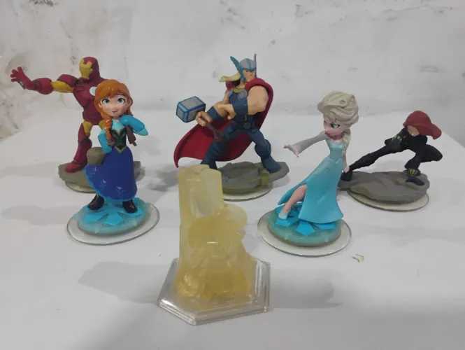 Disney infity bonecos