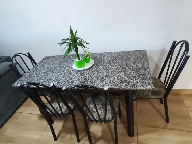 Mesa de mármore 