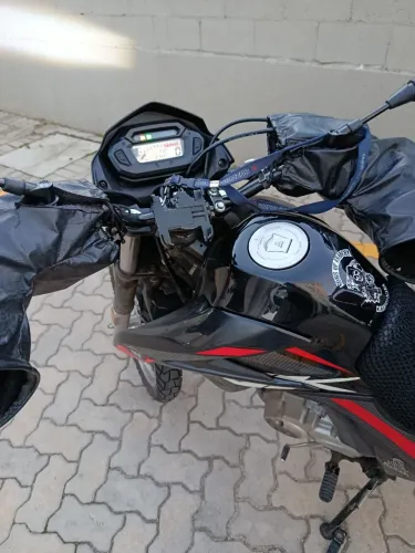 Troco por moto AUTOMÁTICA 