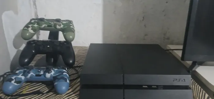 Ps4 Nintendo switch v2