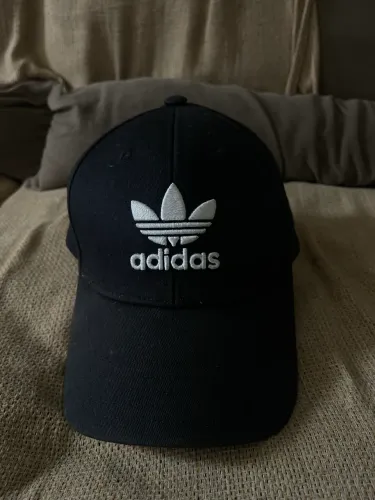 Boné Adidas - ORIGINAL