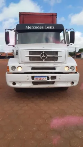 Cavalinho mecanico 4x2. Mercedes-Benz 1634 ano 2001 meu zap *