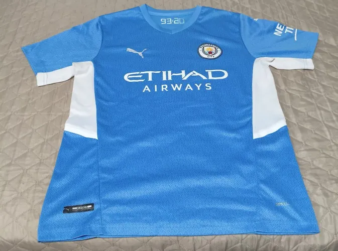 Camisa oficial do Manchester city 21/22
