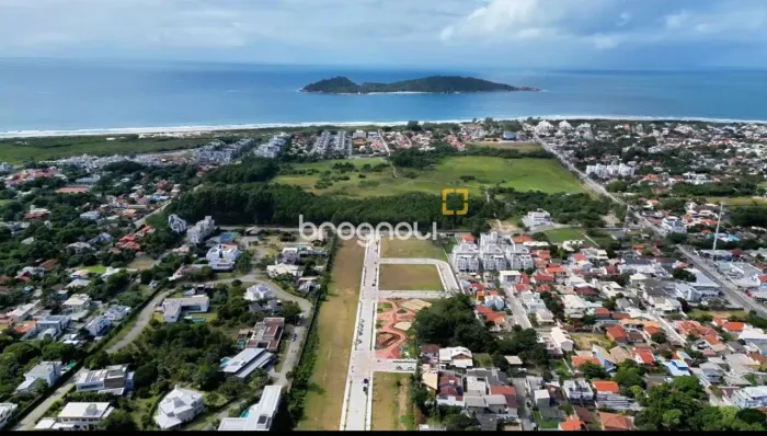 Ótimo terreno a venda no Loteamento Bosque Résidence Galerie no Campeche - Florianópolis/S