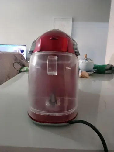 Máquina de café expresso 3 corações .