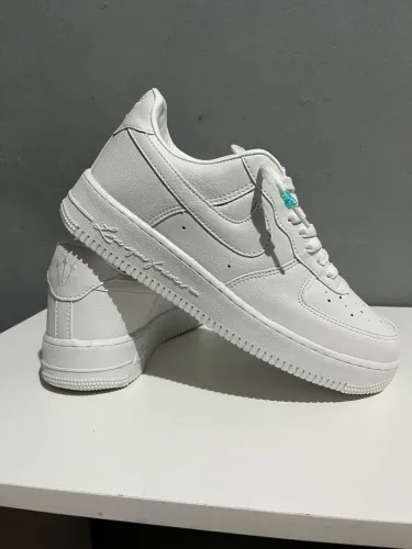 AIR FORCE X NOCTA ?