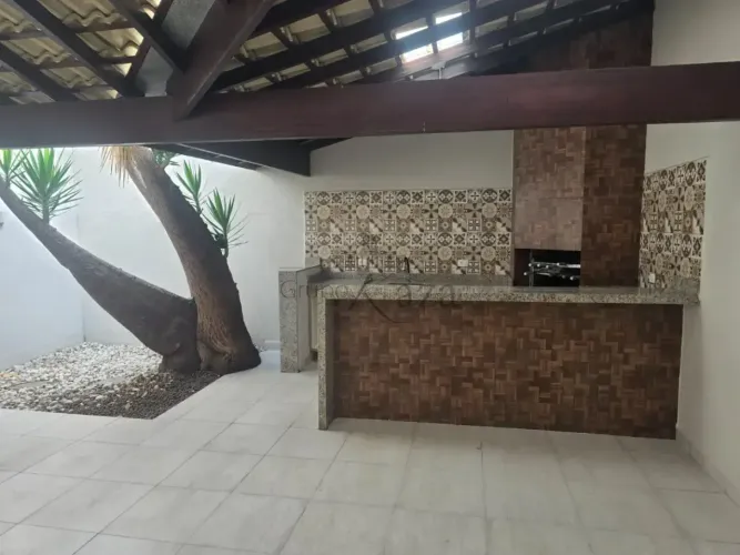 Casa em Condomínio  Residence Club Villa Branca   3 dormitórios